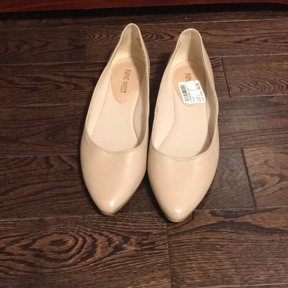 Nine West flats